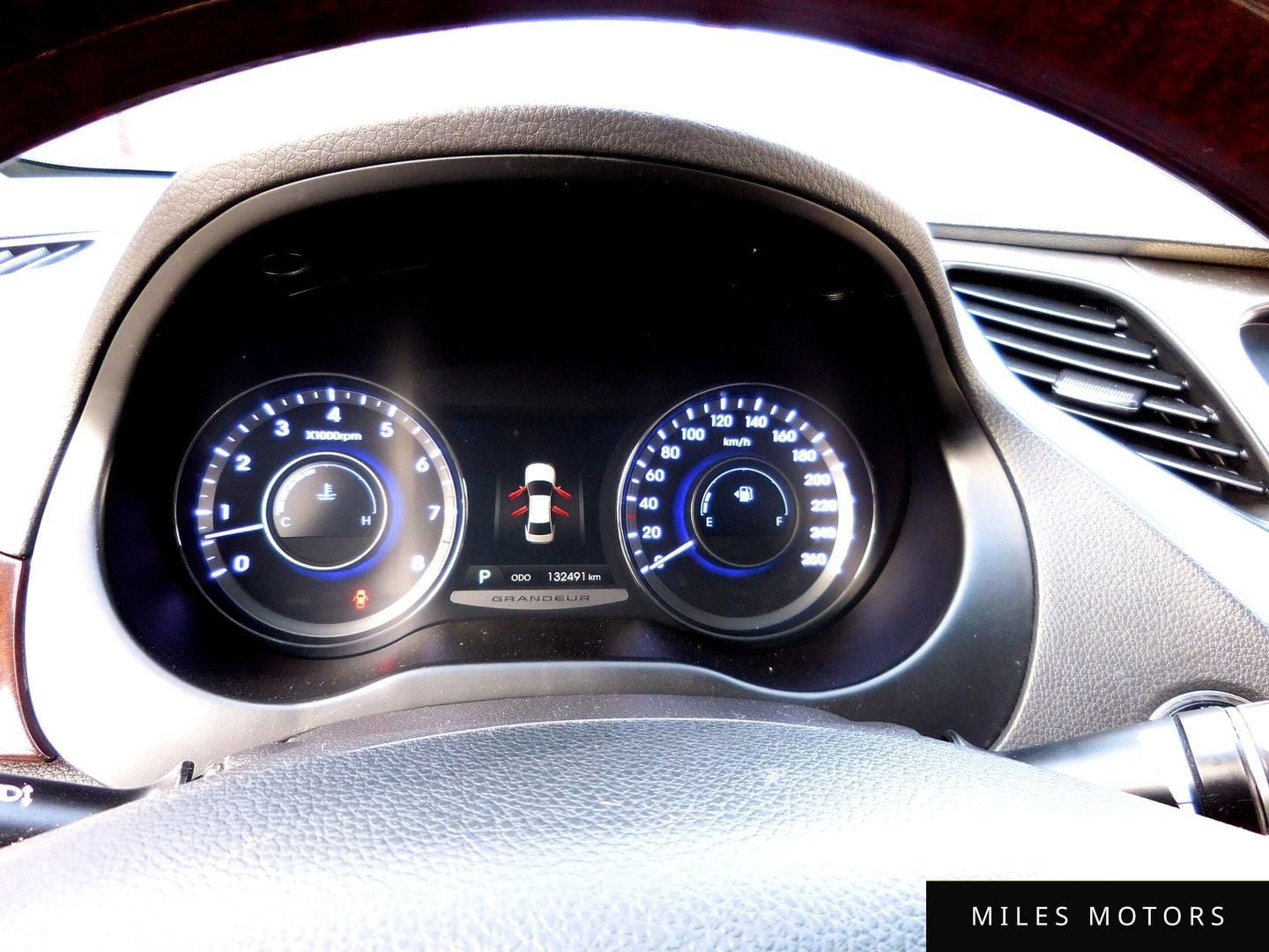 Hyundai Grandeur 2013 — миниатюра 8