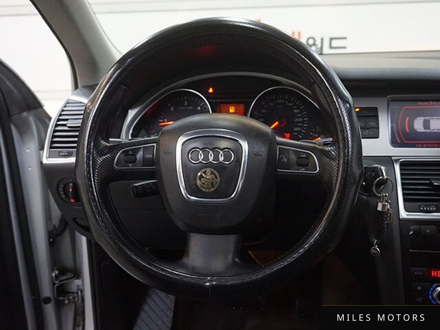 Audi Q7 2009 — миниатюра 12