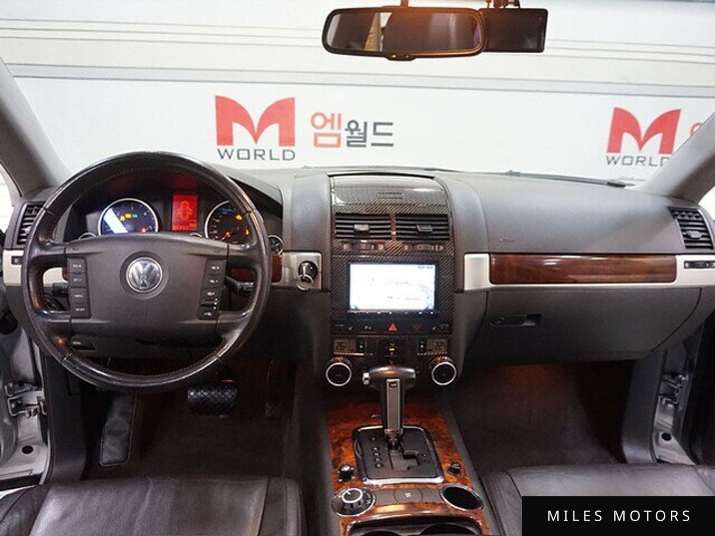 Volkswagen 투아렉 2010 — миниатюра 8