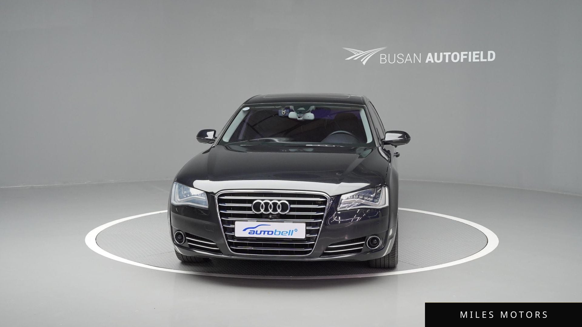 Audi A8 2013 — миниатюра 2
