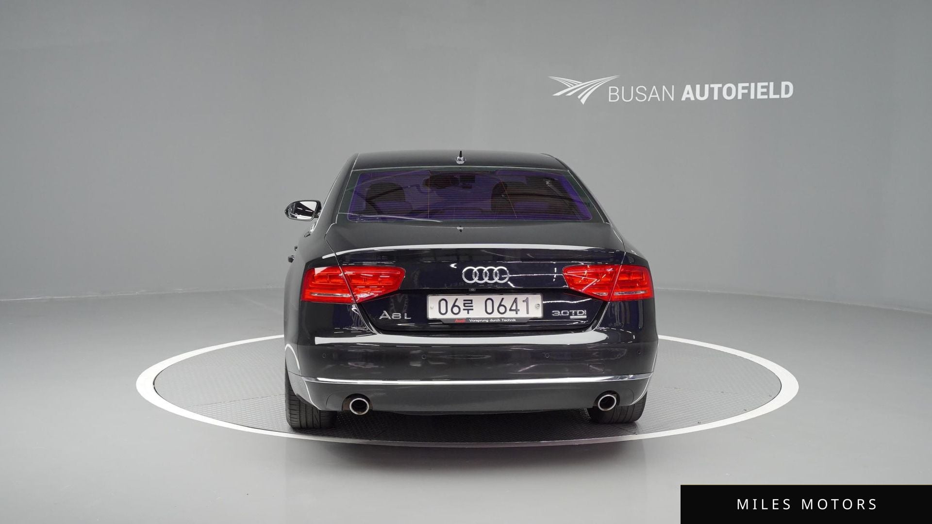 Audi A8 2013 — миниатюра 5