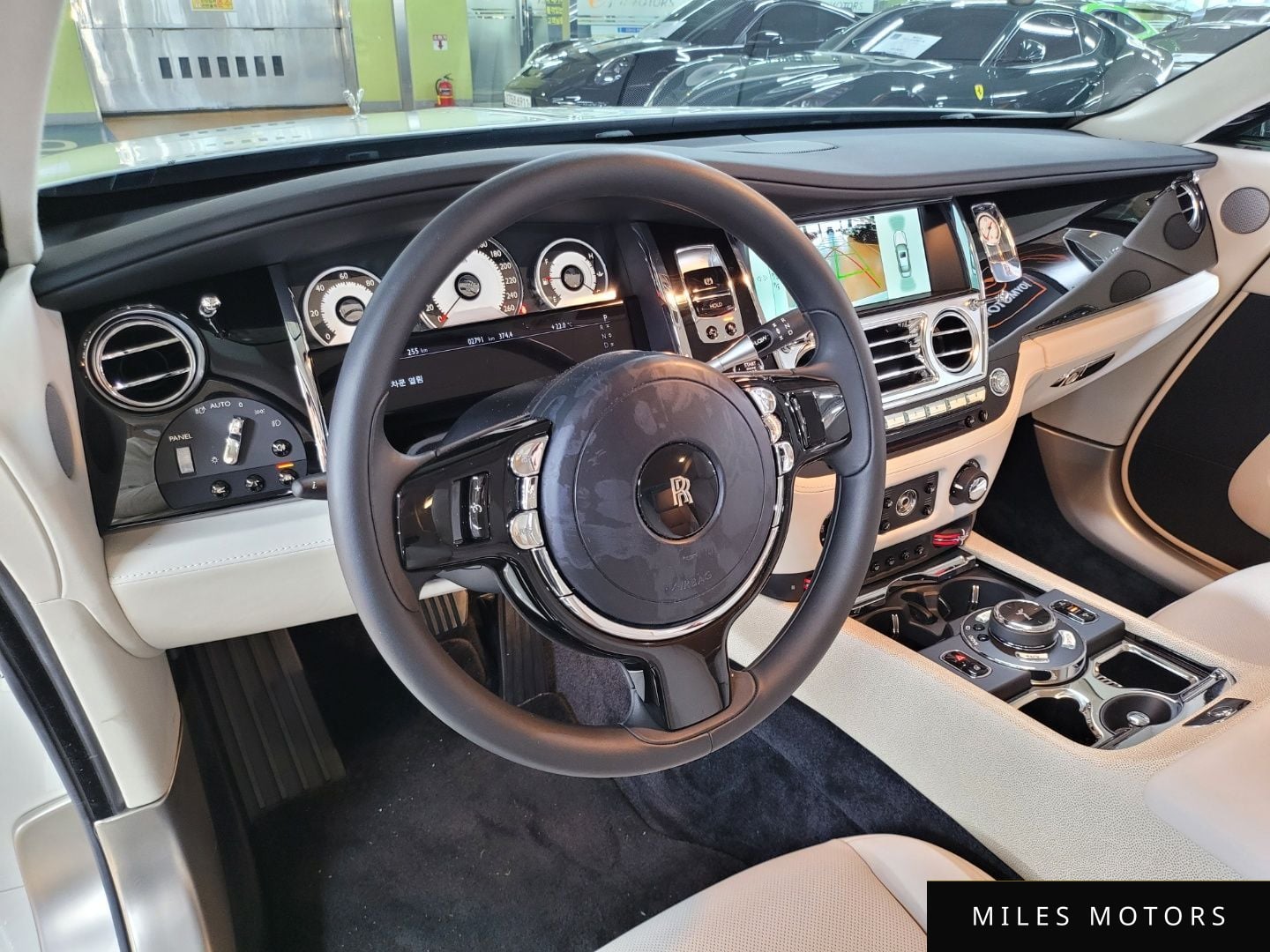 Rolls-Royce Wraith 2015 — миниатюра 9