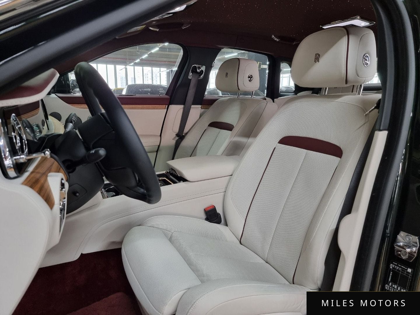 Rolls-Royce Ghost 2021 — миниатюра 10