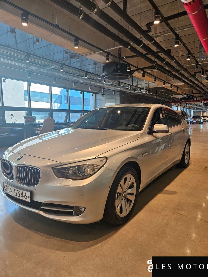 BMW 5 Series GT (F07) 2010 — миниатюра 2