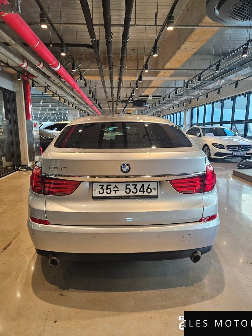 BMW 5 Series GT (F07) 2010 — миниатюра 4