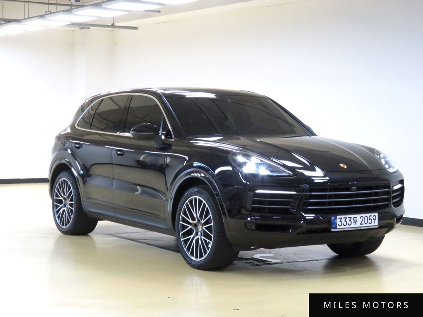 Porsche Cayenne 2019 — миниатюра 2