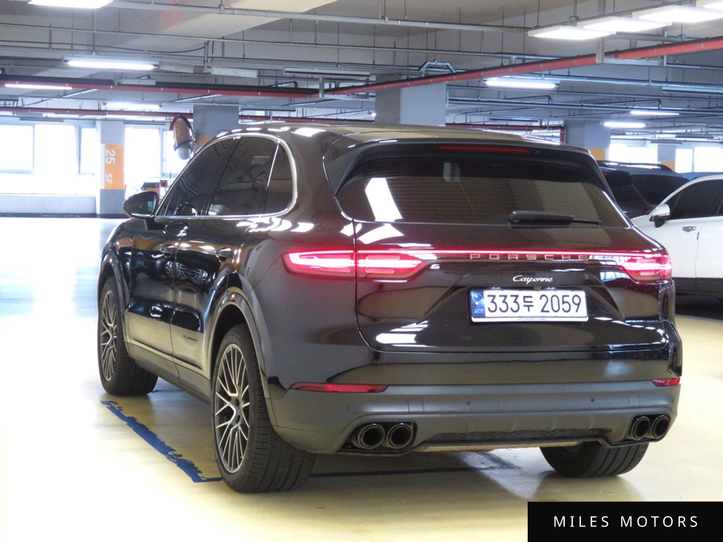 Porsche Cayenne 2019 — миниатюра 4