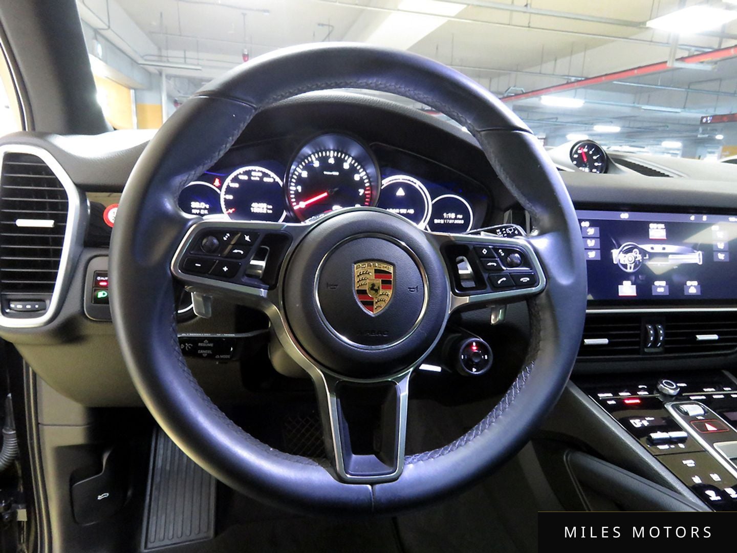 Porsche Cayenne 2019 — миниатюра 8