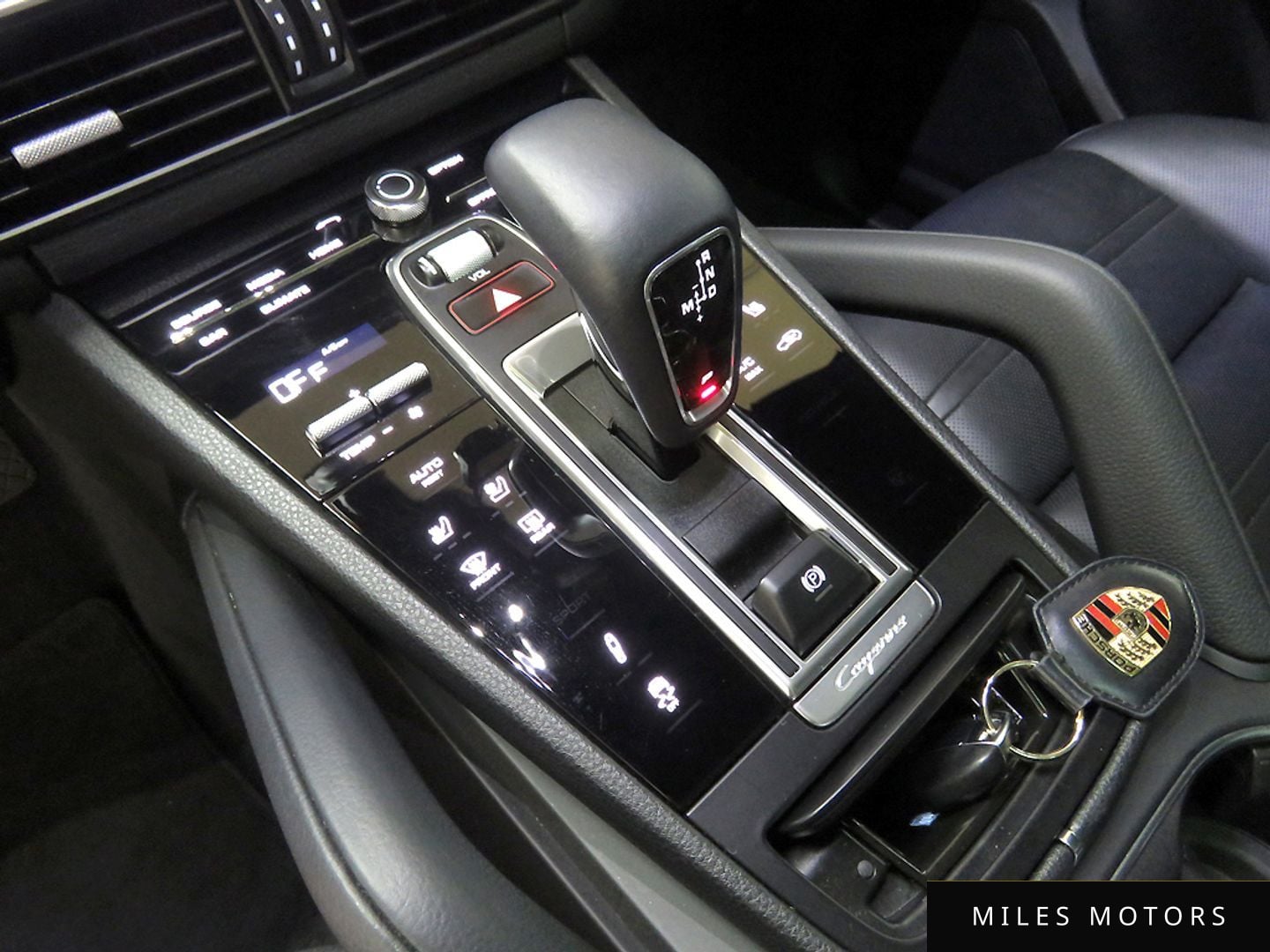Porsche Cayenne 2019 — миниатюра 11
