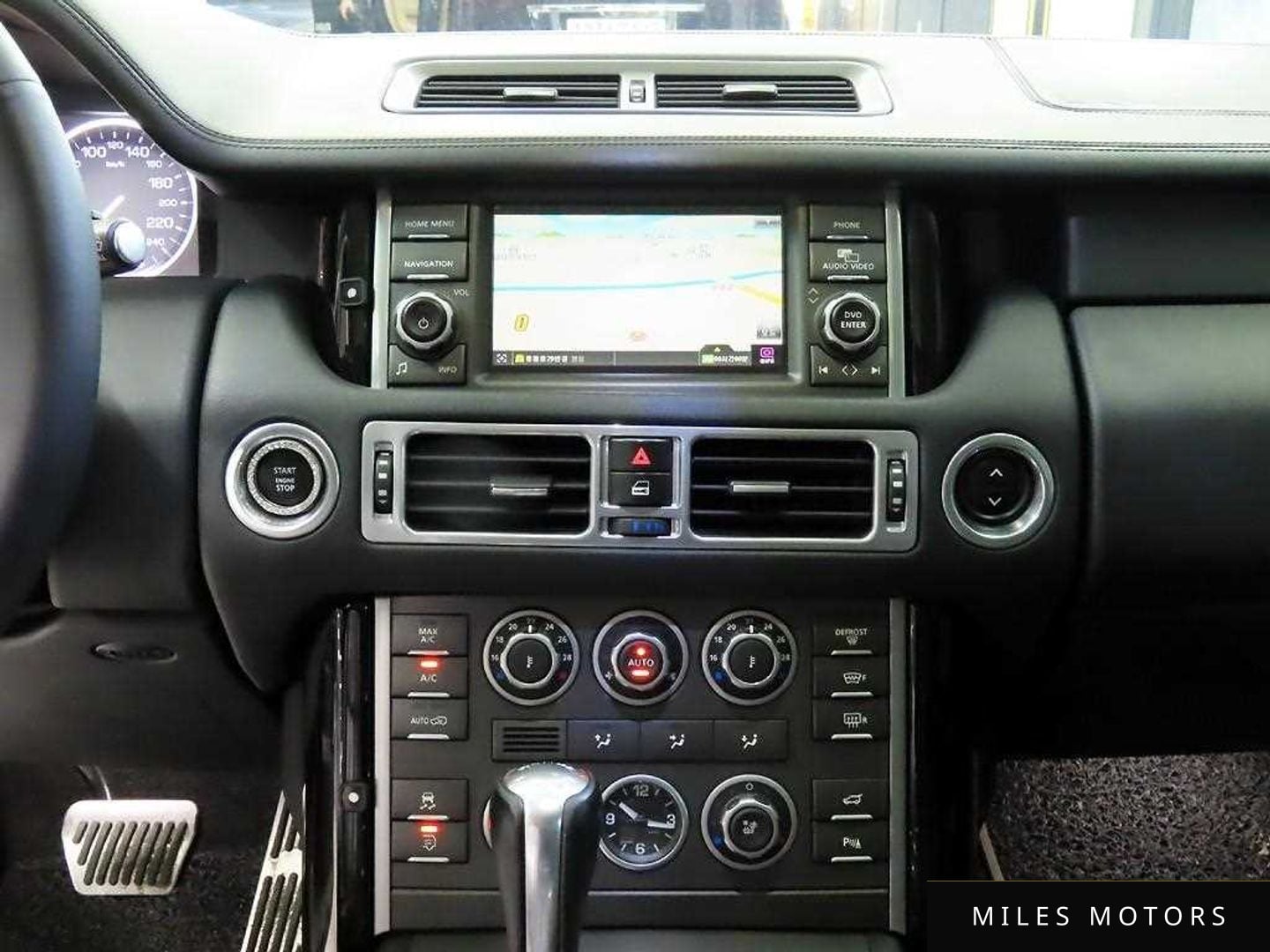 Land Rover Range Rover 2010 — миниатюра 11