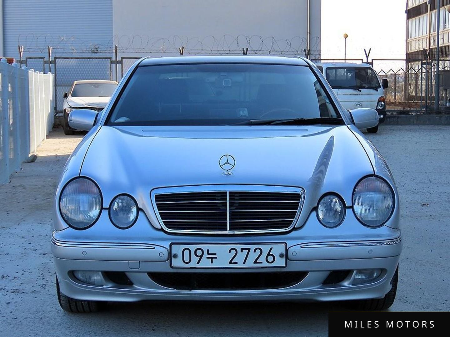 Mercedes-Benz E-Class W210 2001