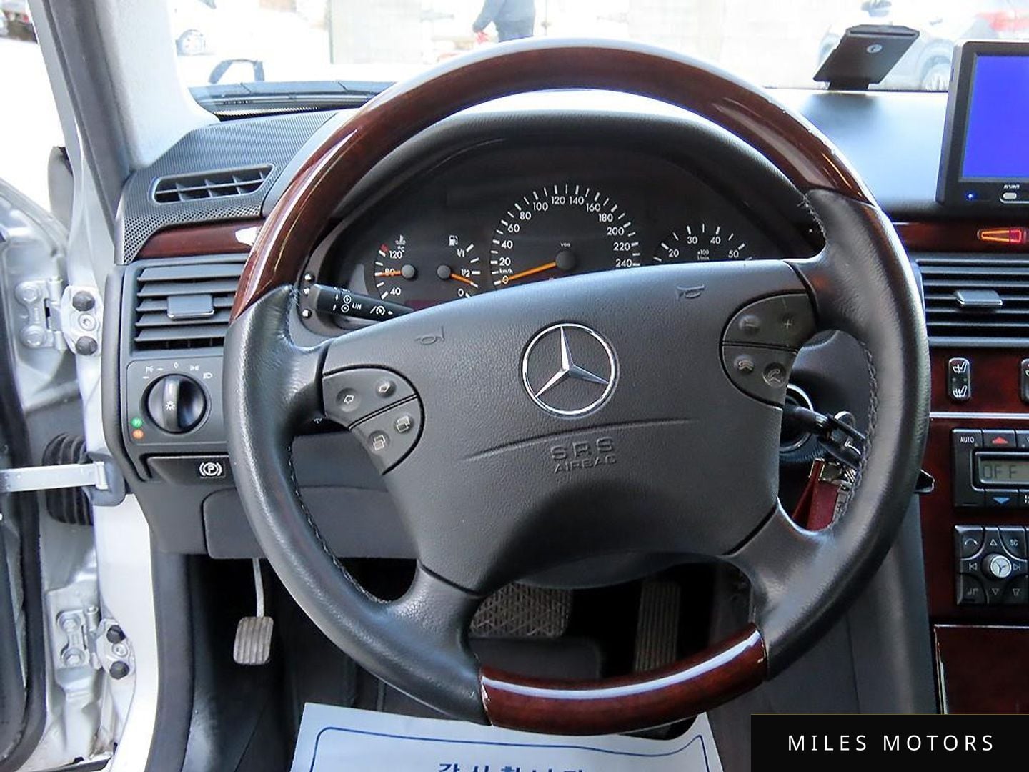 Mercedes-Benz E-Class W210 2001 — миниатюра 8