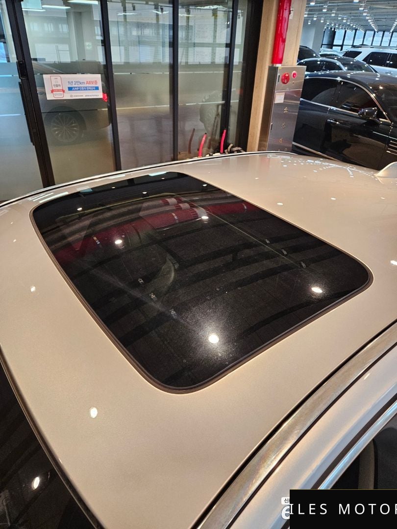BMW 7 Series (F01) 2012 — миниатюра 8