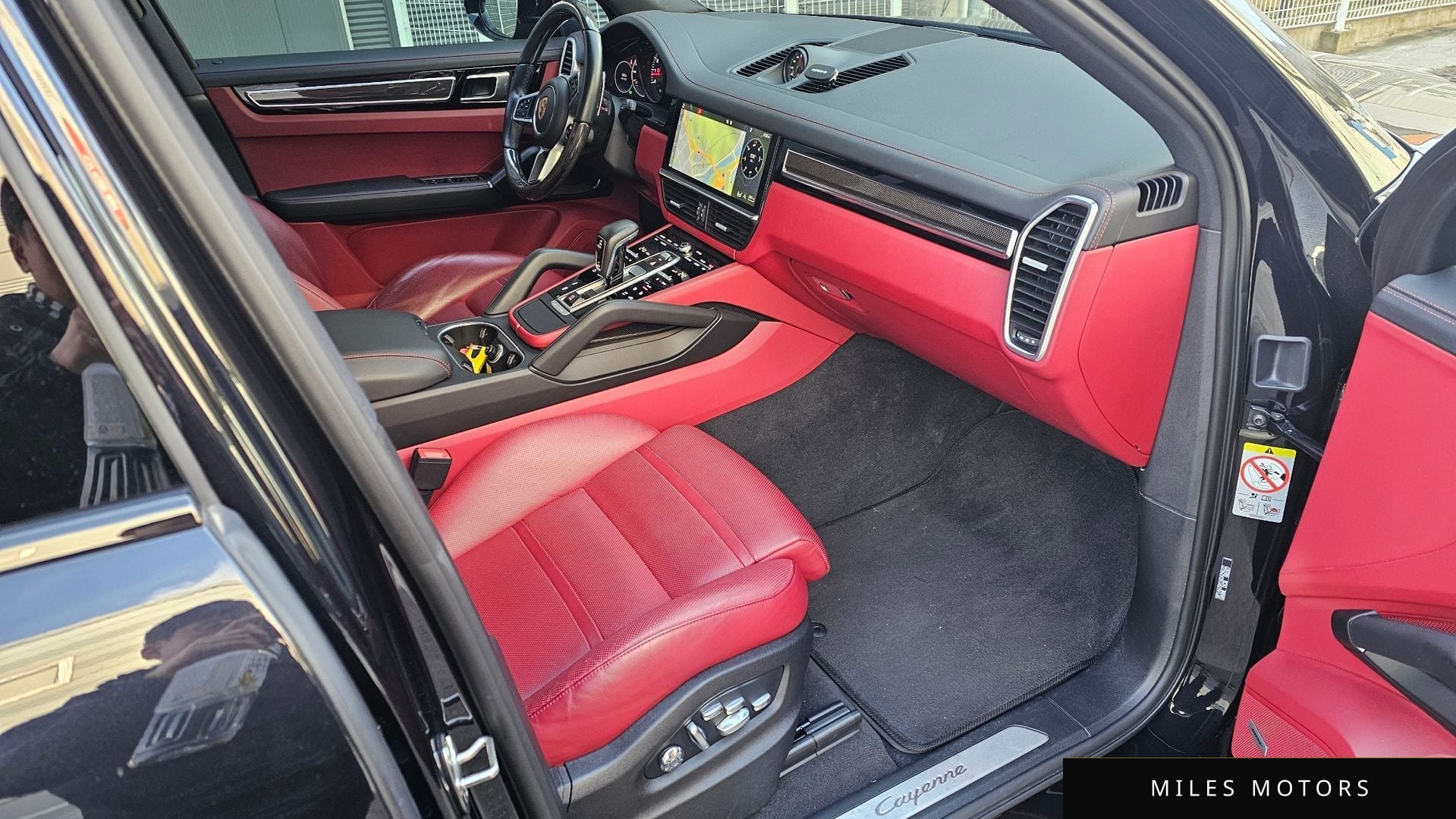 Porsche Cayenne 2019 — миниатюра 10