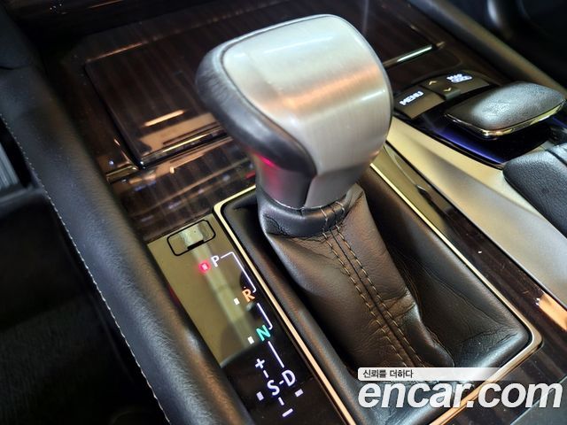 Лексус LS460 2014 — миниатюра 9