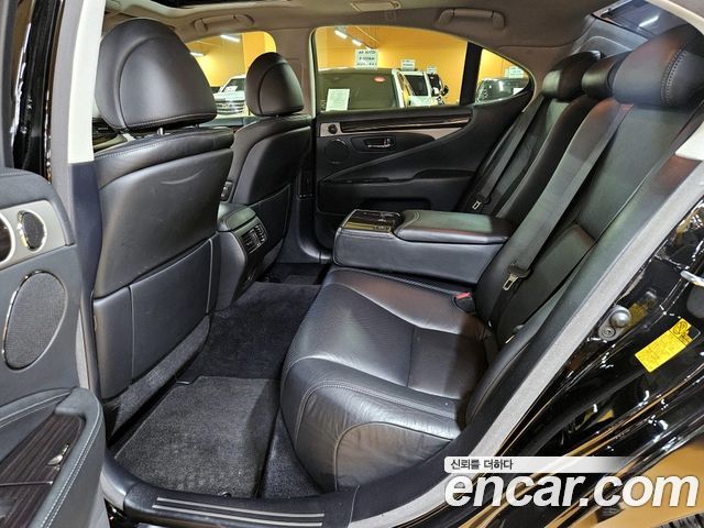 Лексус LS460 2014 — миниатюра 15