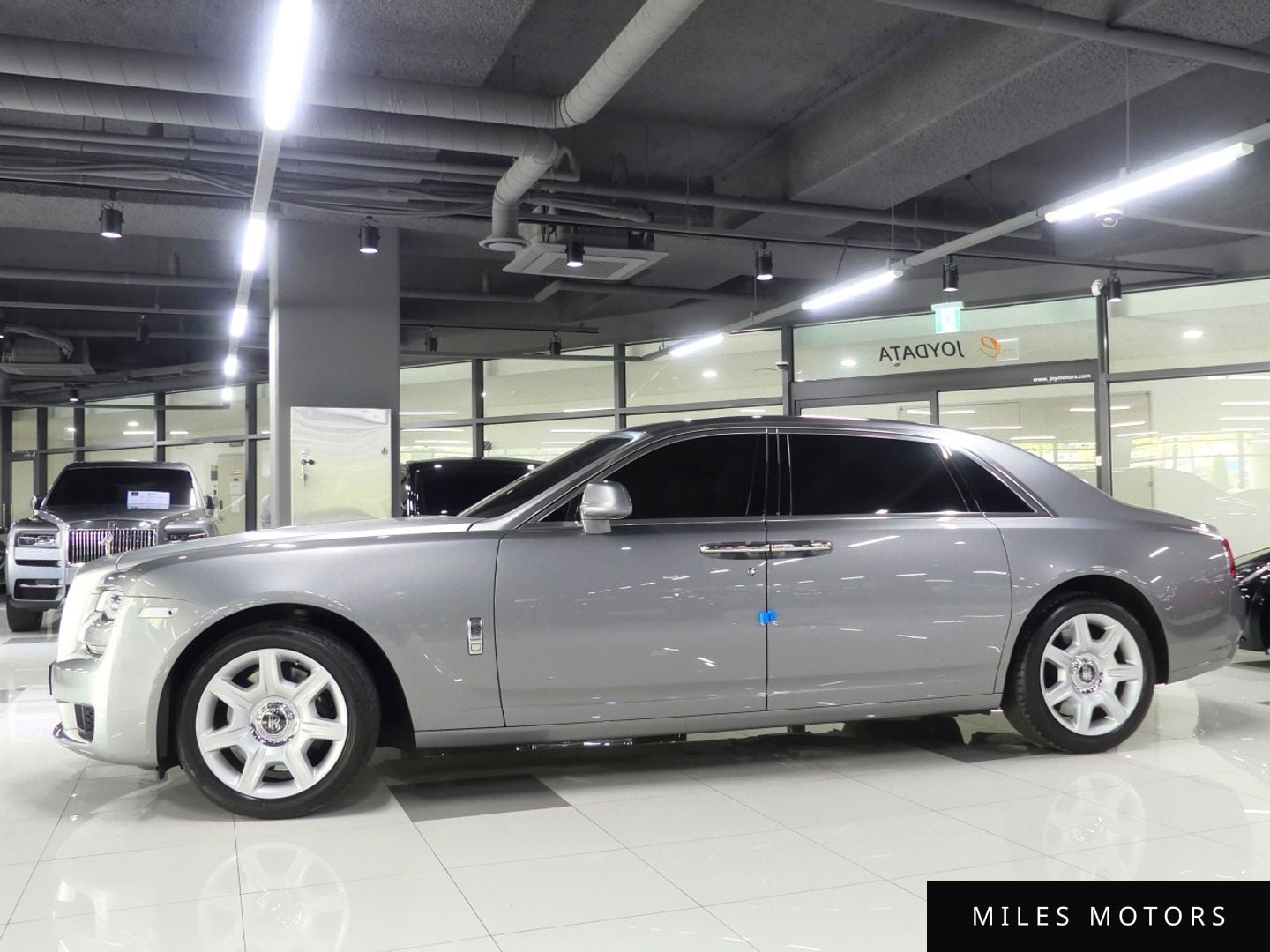 Rolls-Royce Ghost 2019 — миниатюра 2