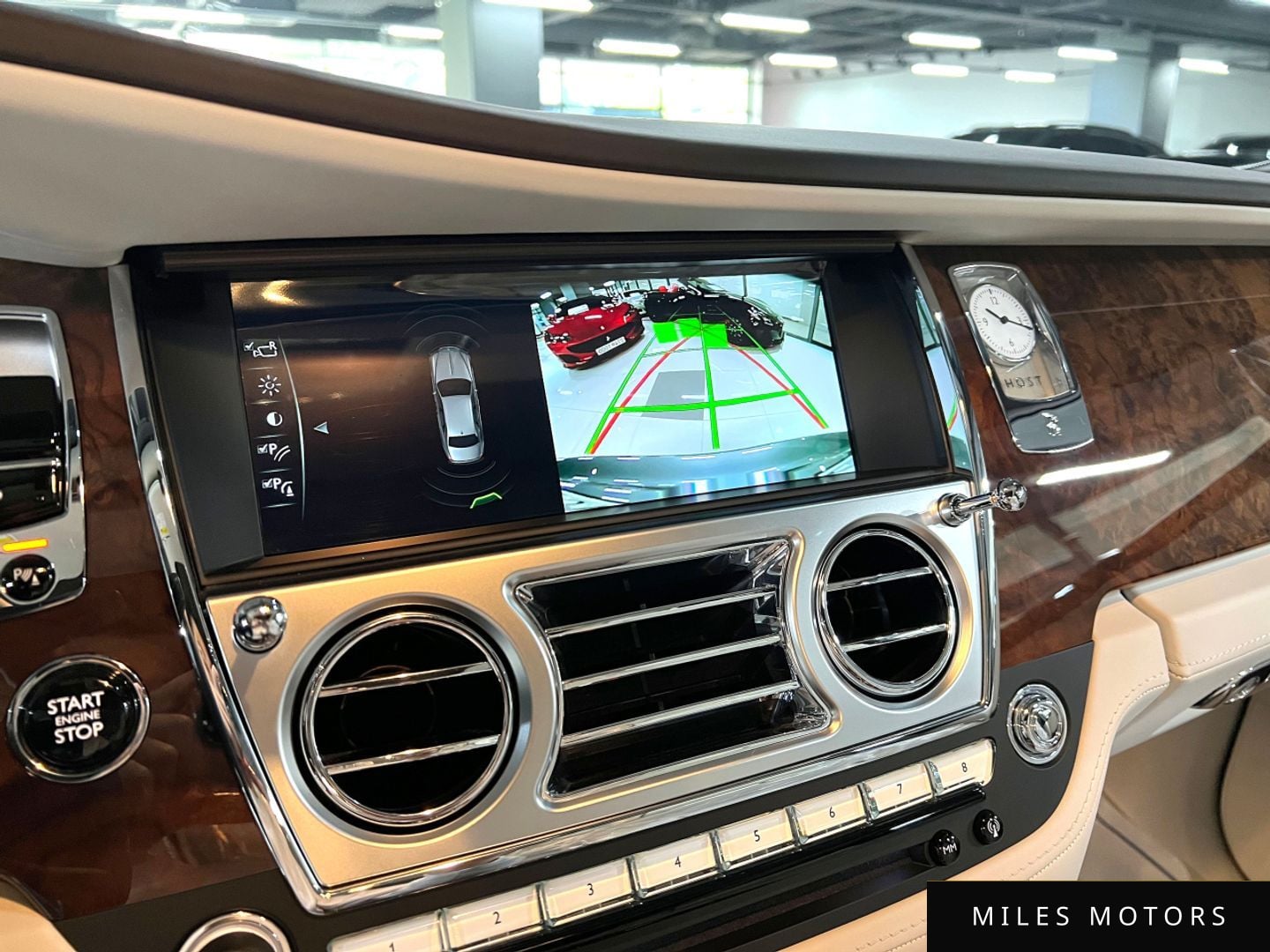 Rolls-Royce Ghost 2019 — миниатюра 11