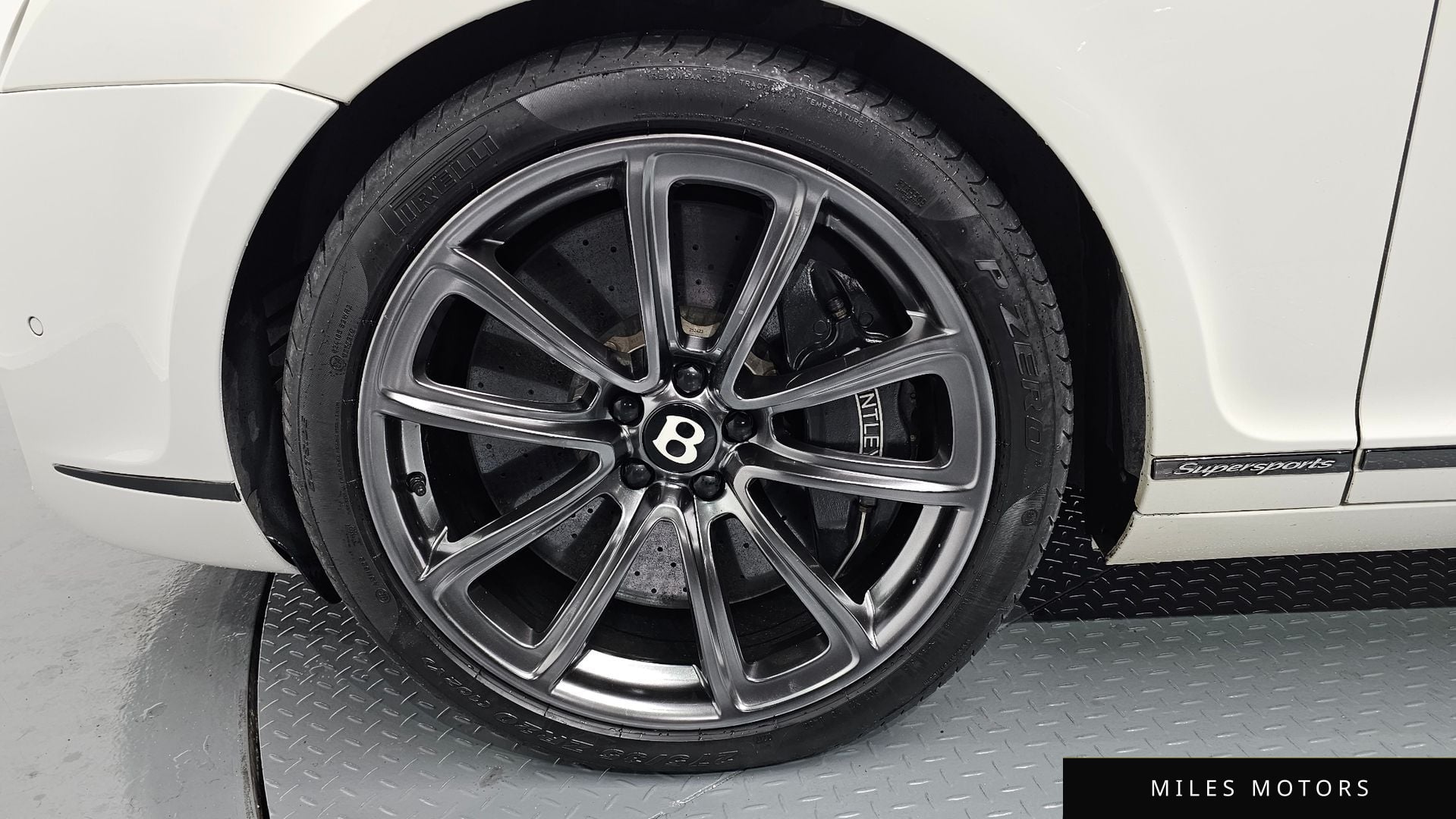 Bentley 컨티넨탈 GT 2010 — миниатюра 5