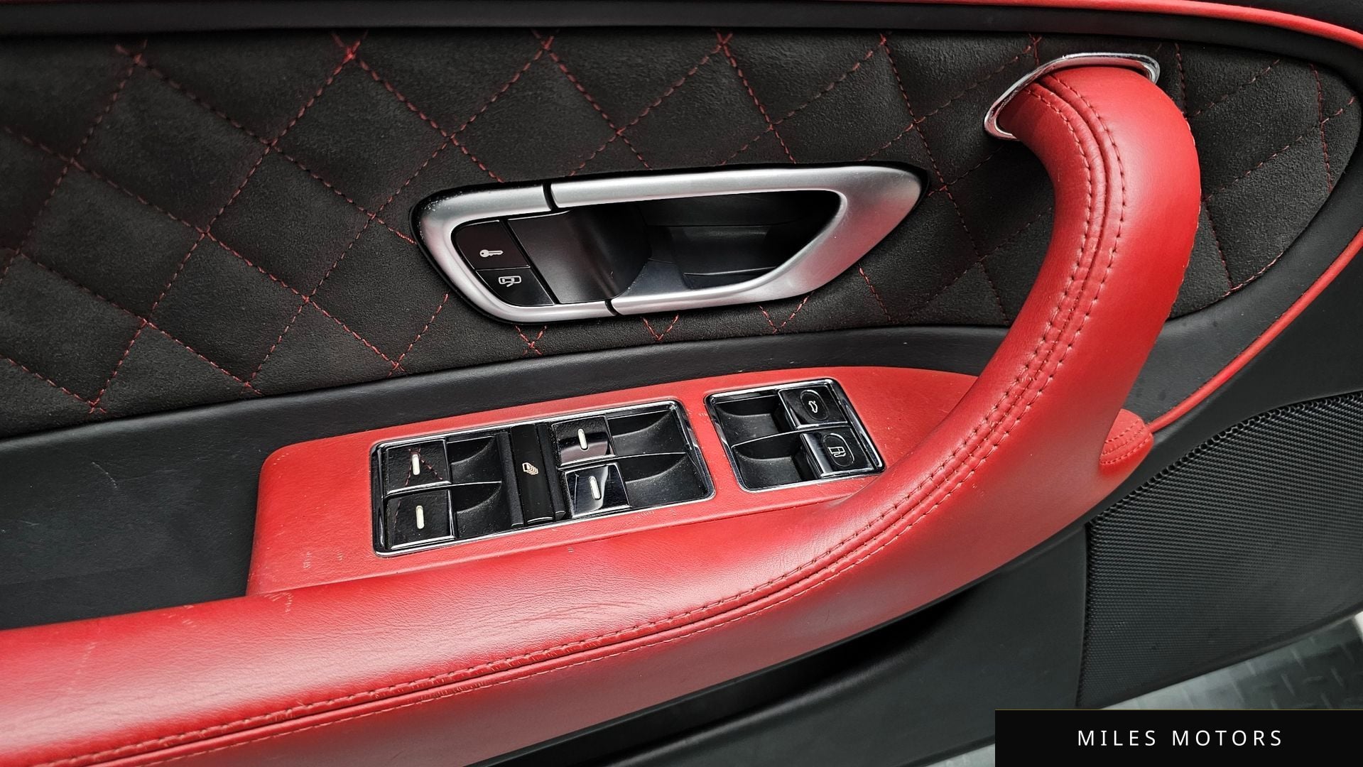 Bentley 컨티넨탈 GT 2010 — миниатюра 16