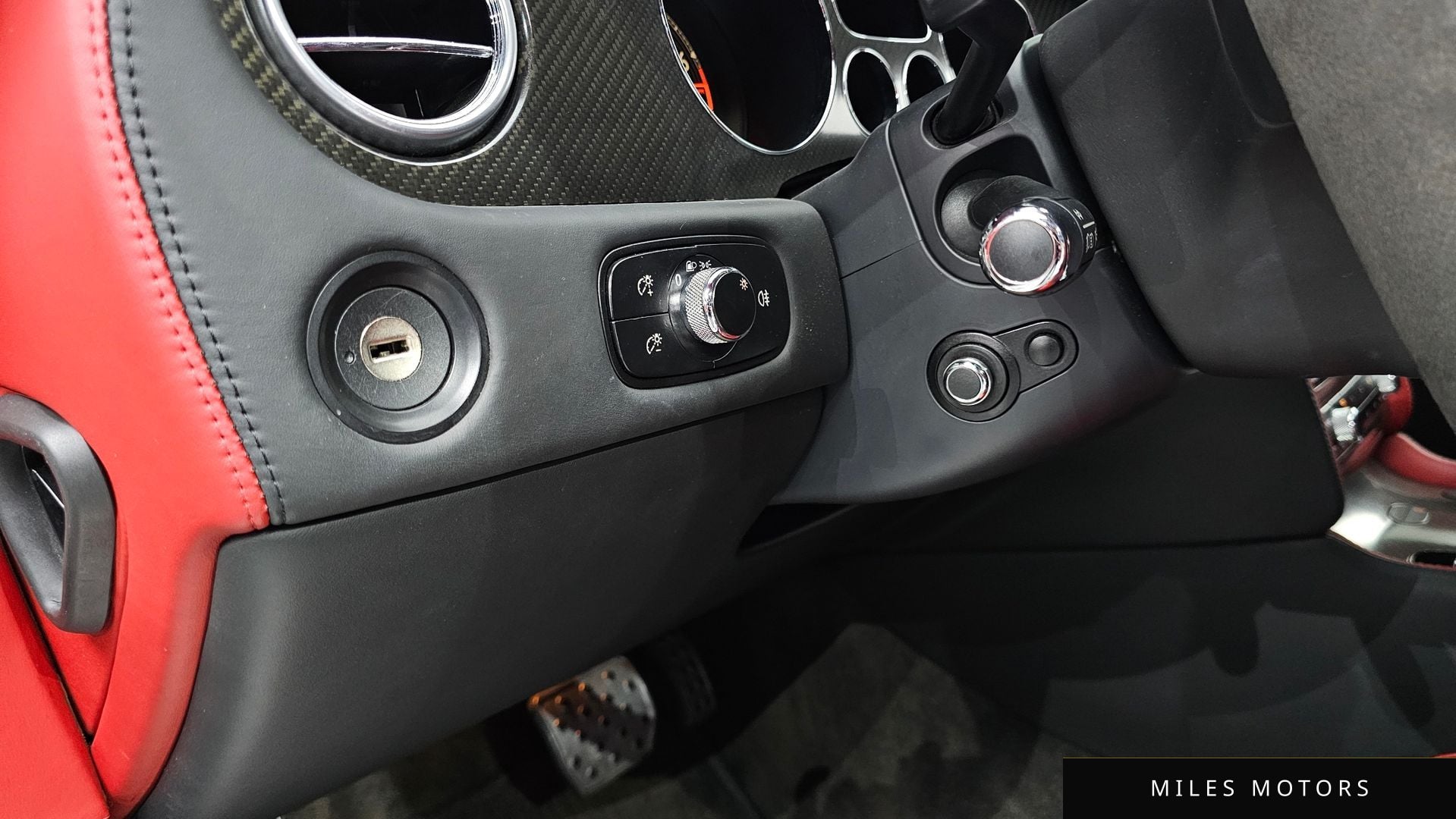 Bentley 컨티넨탈 GT 2010 — миниатюра 20