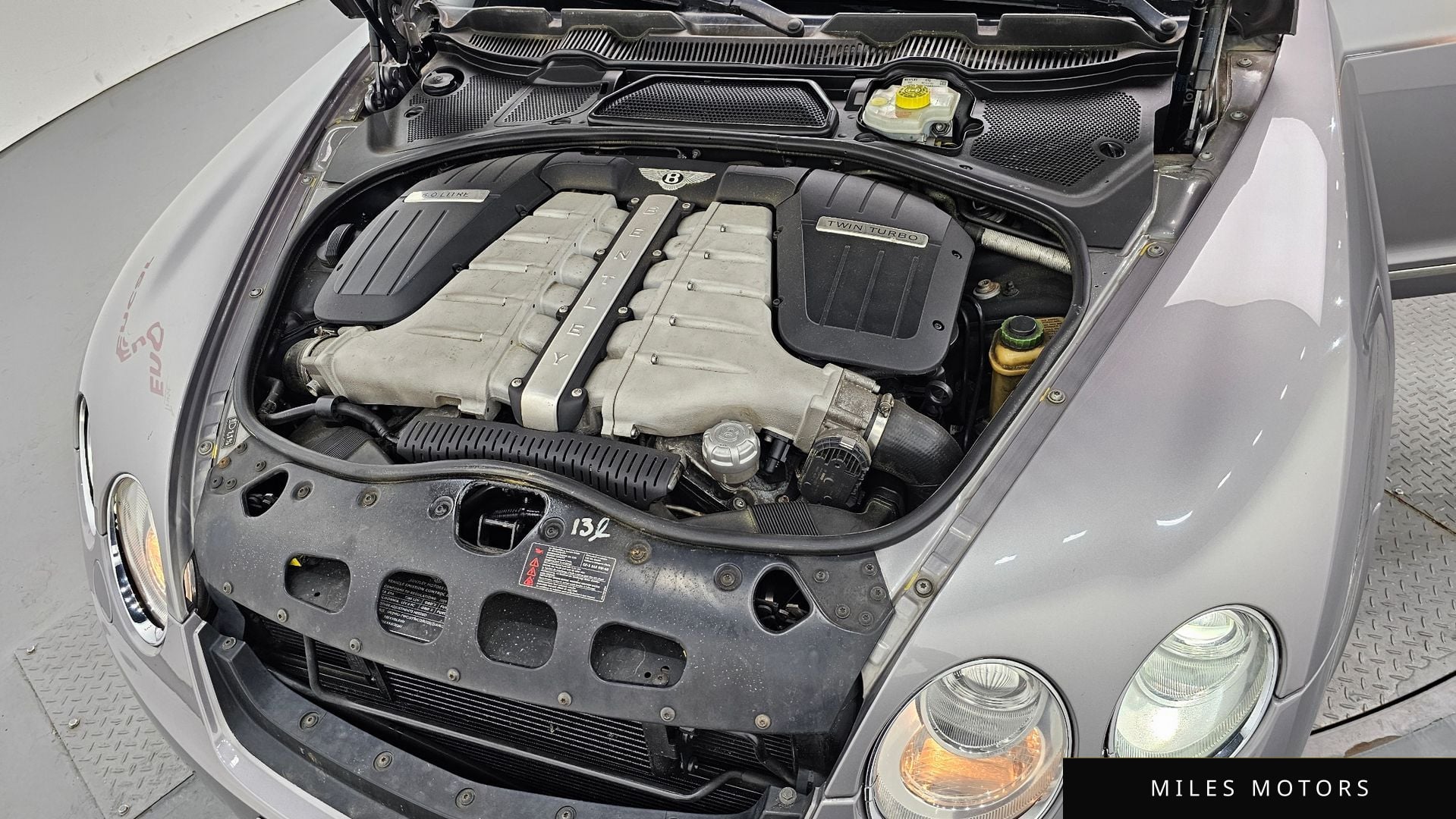 Bentley 플라잉스퍼 2009 — миниатюра 6