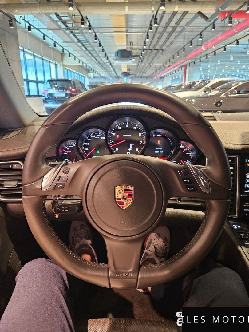 Porsche Panamera 2014 — миниатюра 11