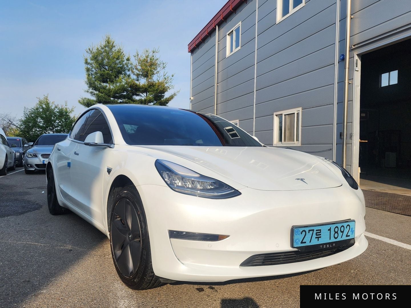 Tesla Model 3 2020 — миниатюра 2