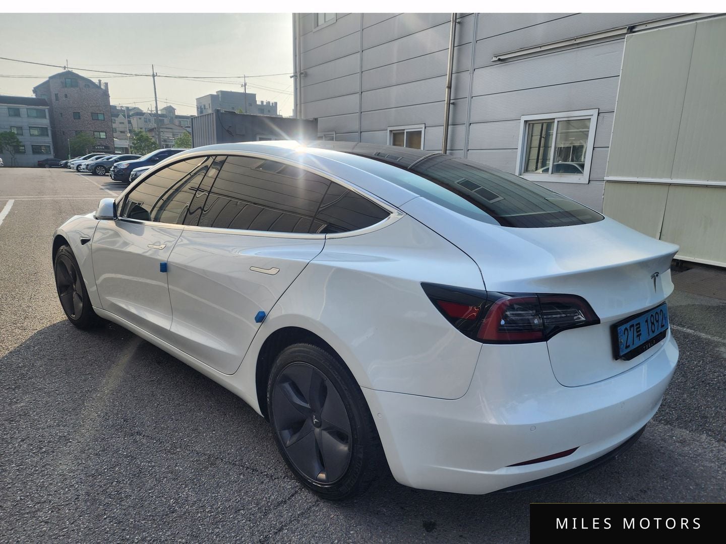 Tesla Model 3 2020 — миниатюра 6
