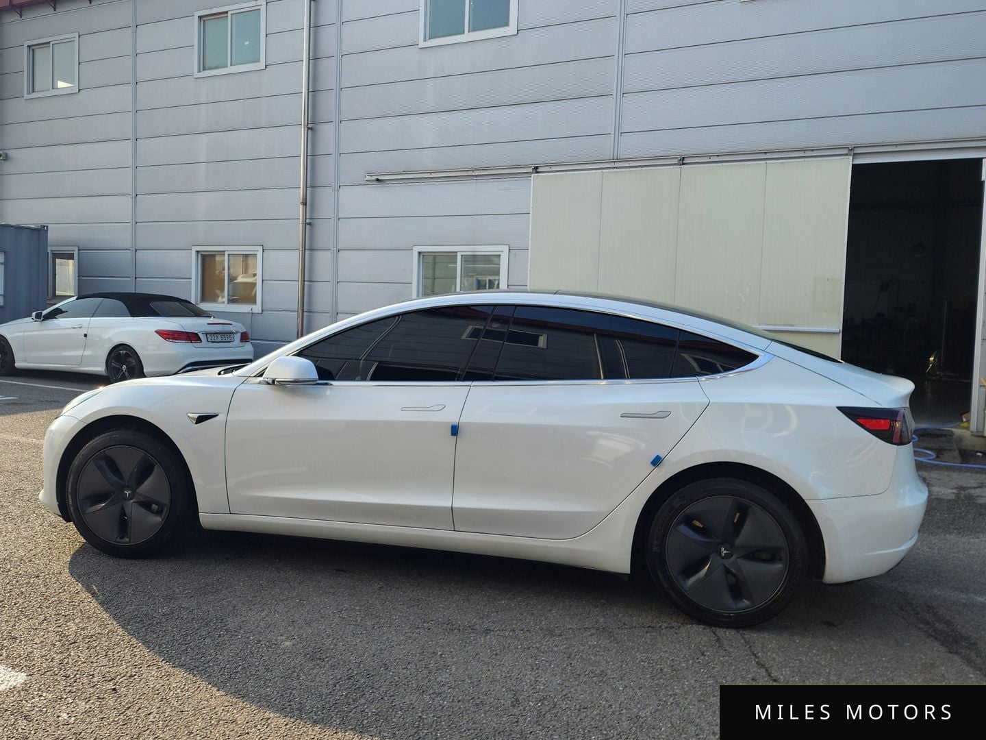 Tesla Model 3 2020 — миниатюра 7