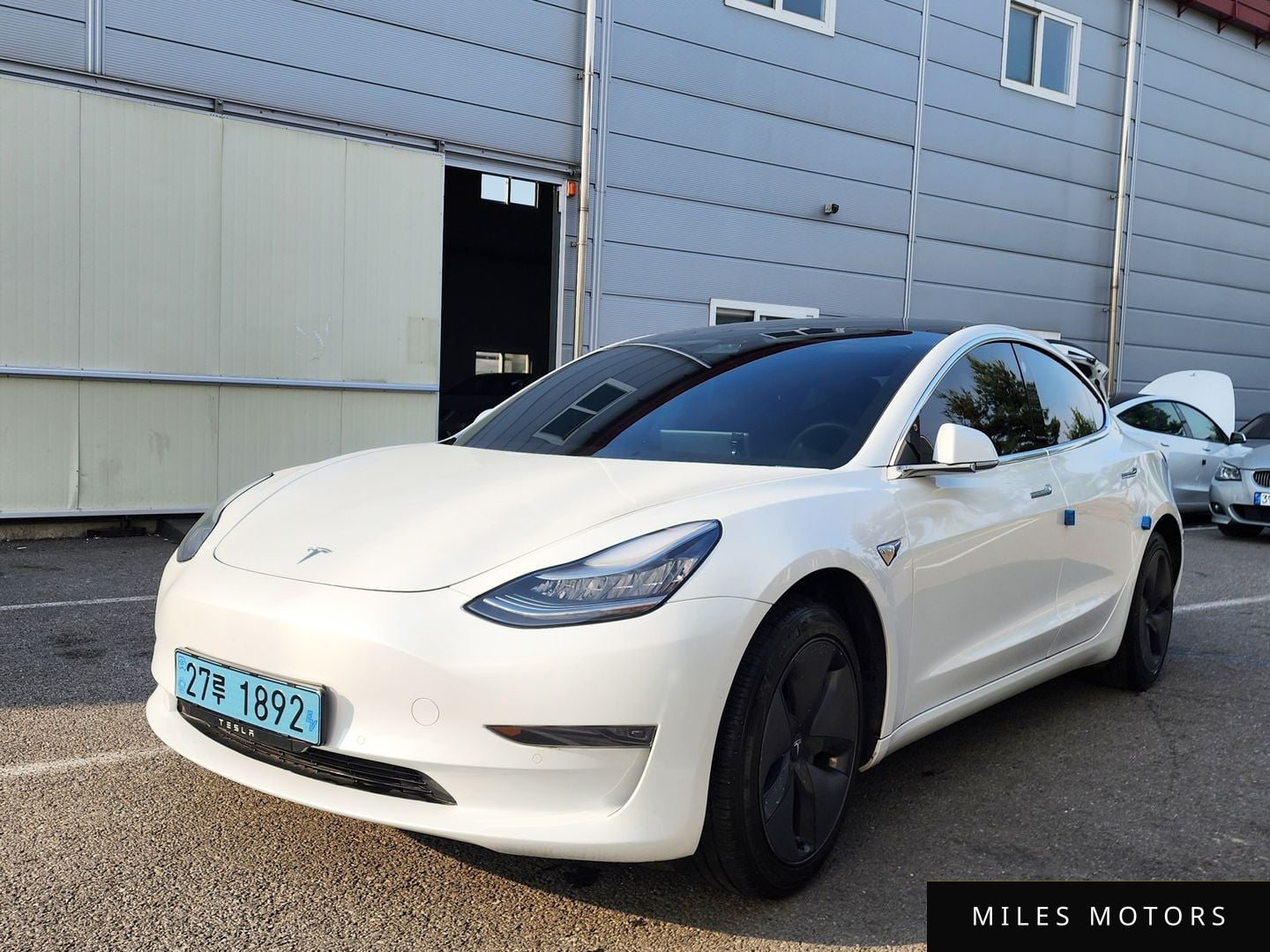 Tesla Model 3 2020 — миниатюра 9