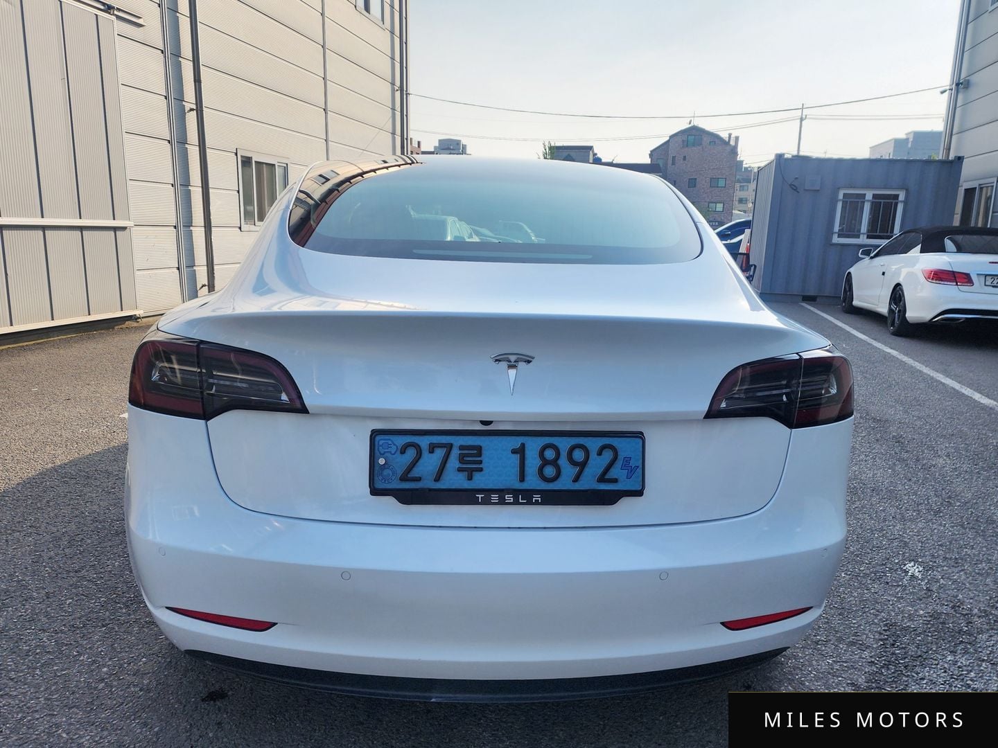 Tesla Model 3 2020 — миниатюра 12
