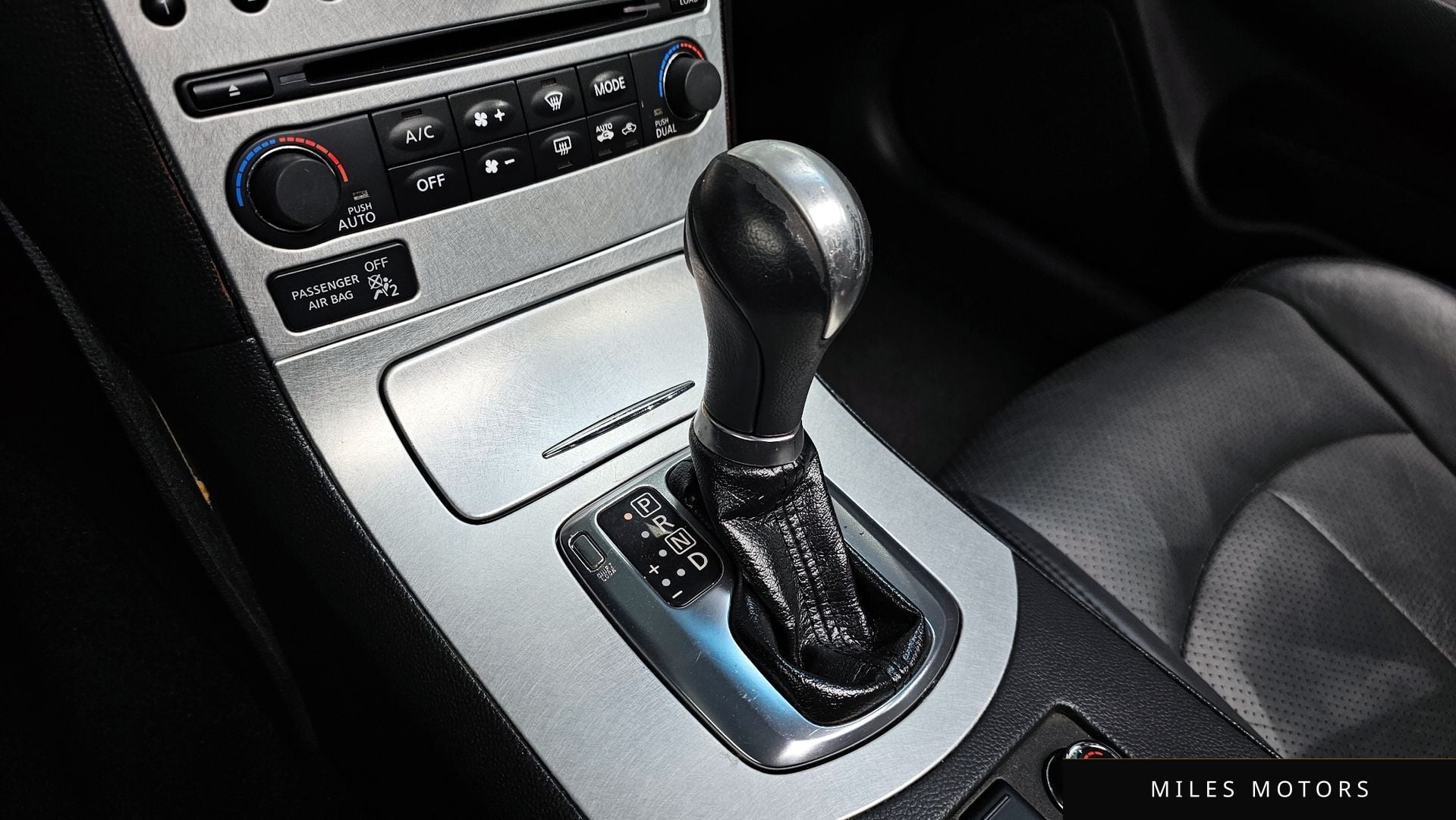 Infiniti G37 2009 — миниатюра 9