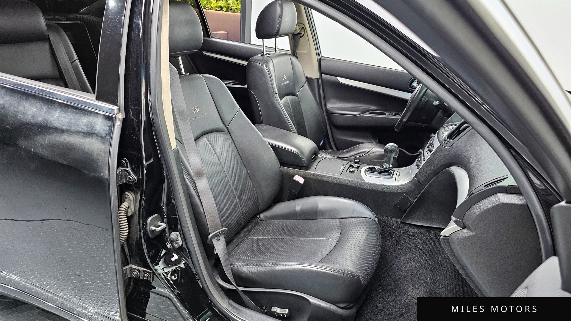 Infiniti G37 2009 — миниатюра 10