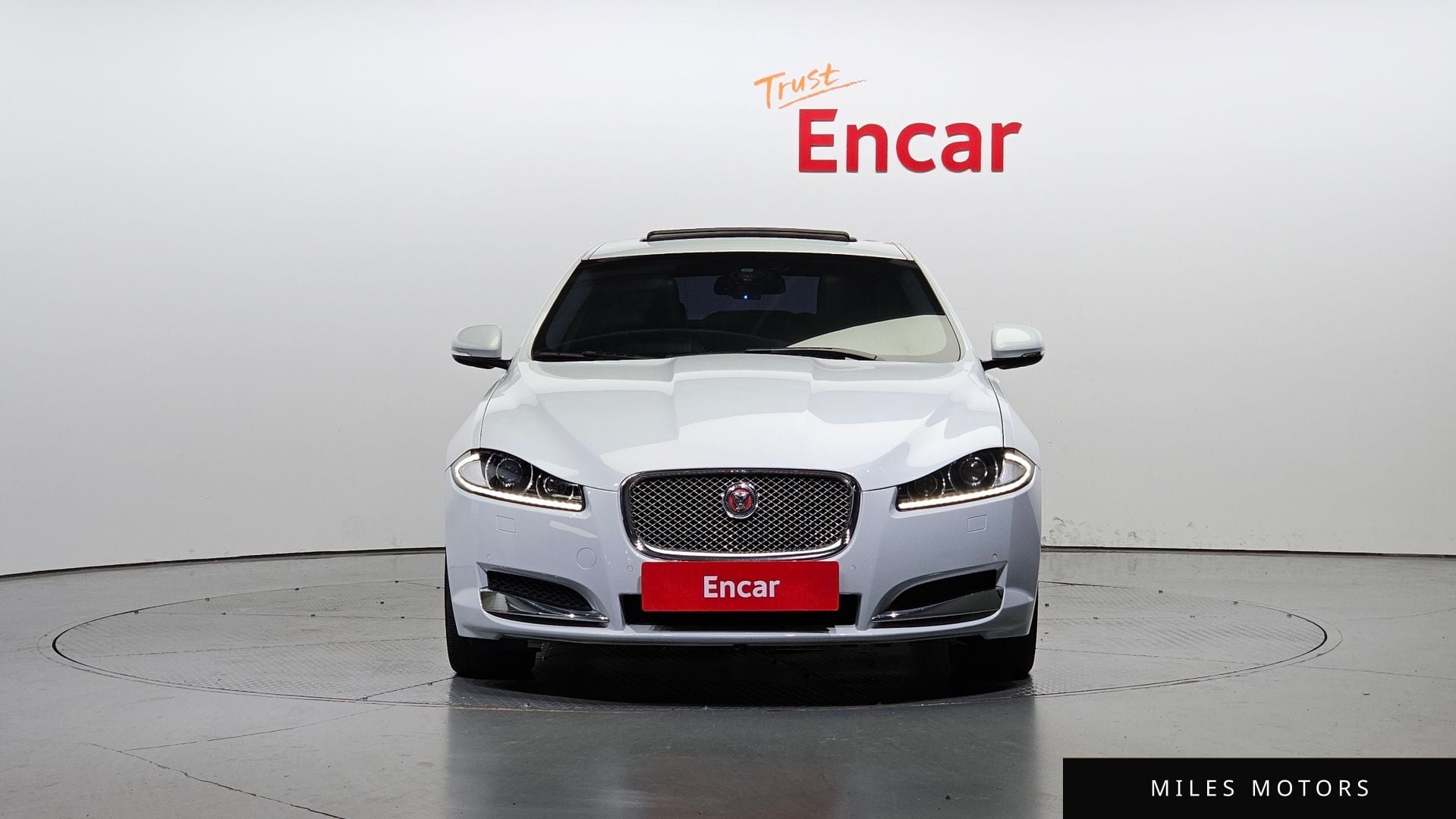 Jaguar New XF 2015 — миниатюра 3