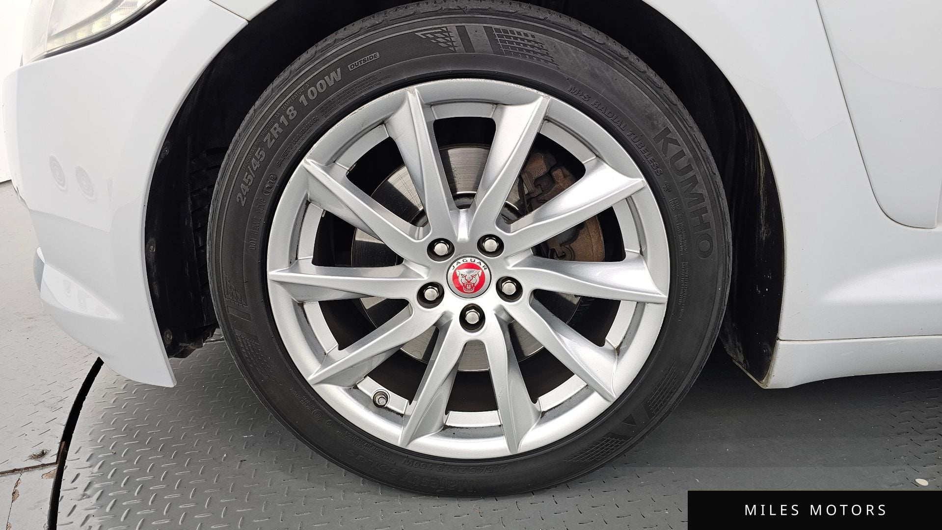 Jaguar New XF 2015 — миниатюра 5