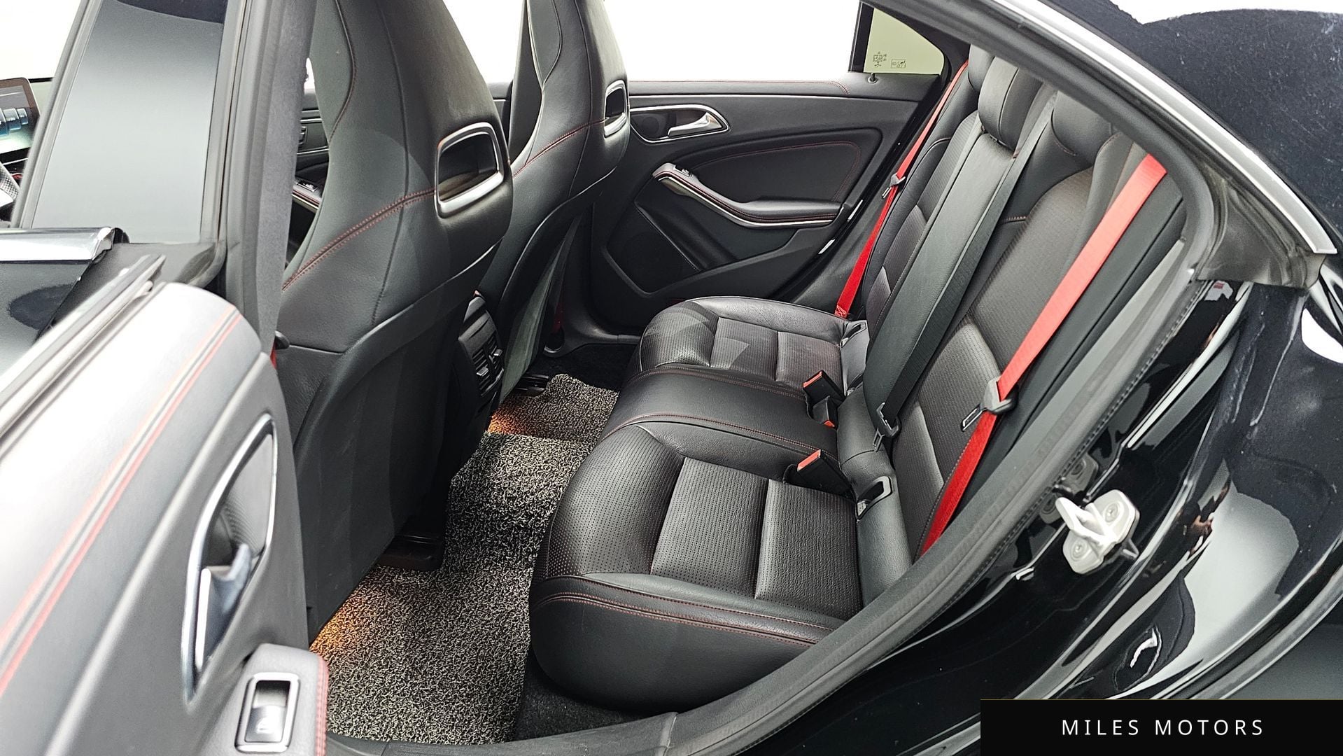 Mercedes-Benz CLA-Class C117 2016 — миниатюра 12