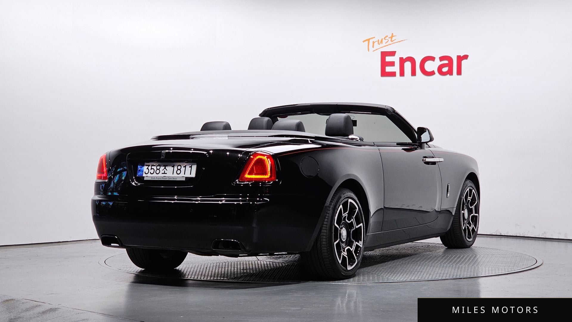Rolls-Royce 던 2020 — миниатюра 2