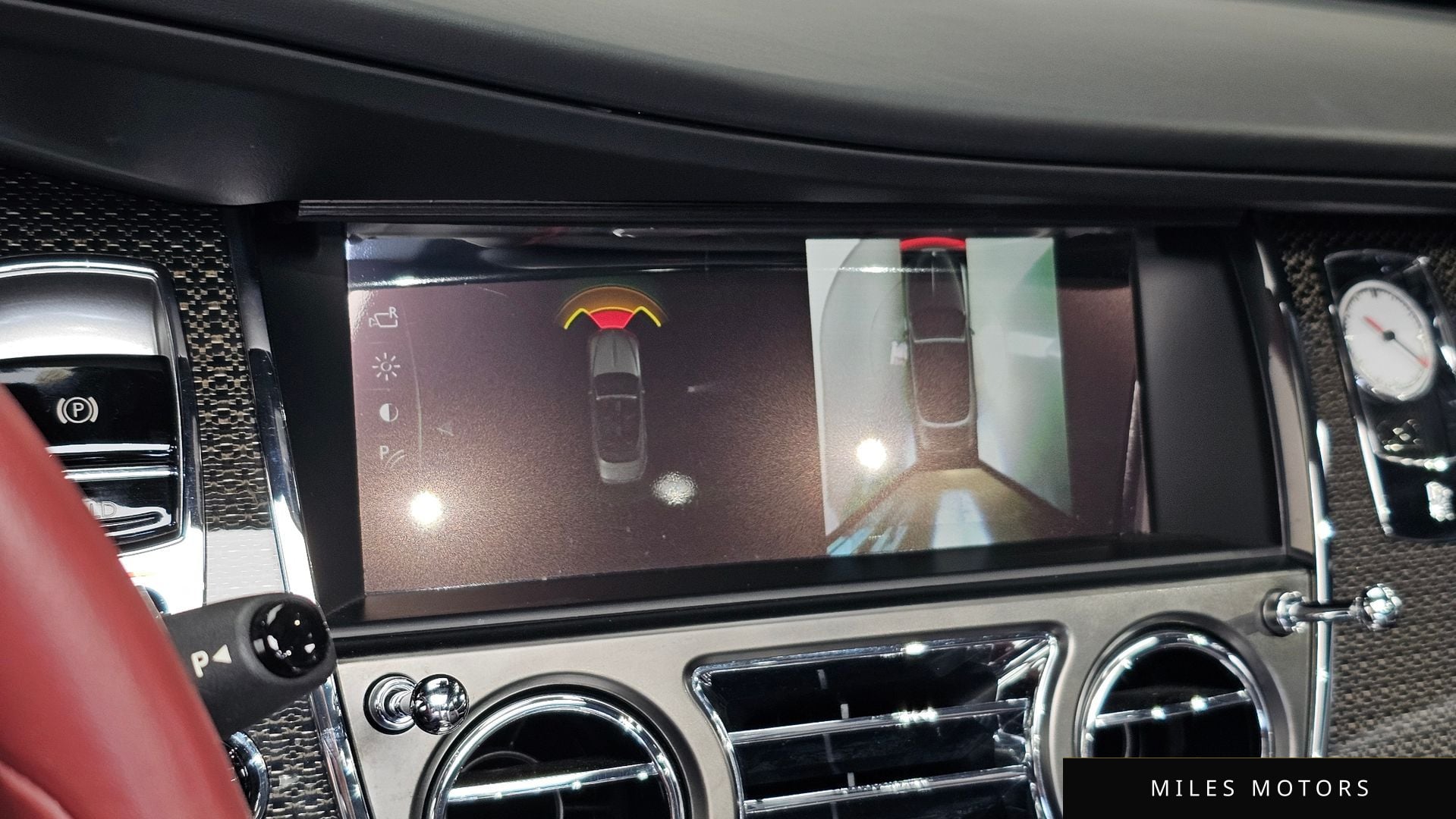 Rolls-Royce 던 2020 — миниатюра 16