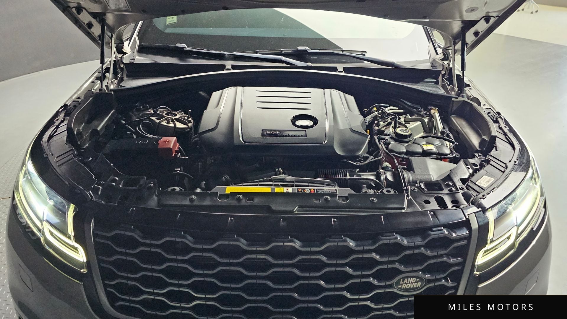 Land Rover Range Rover Velar 2018 — миниатюра 6
