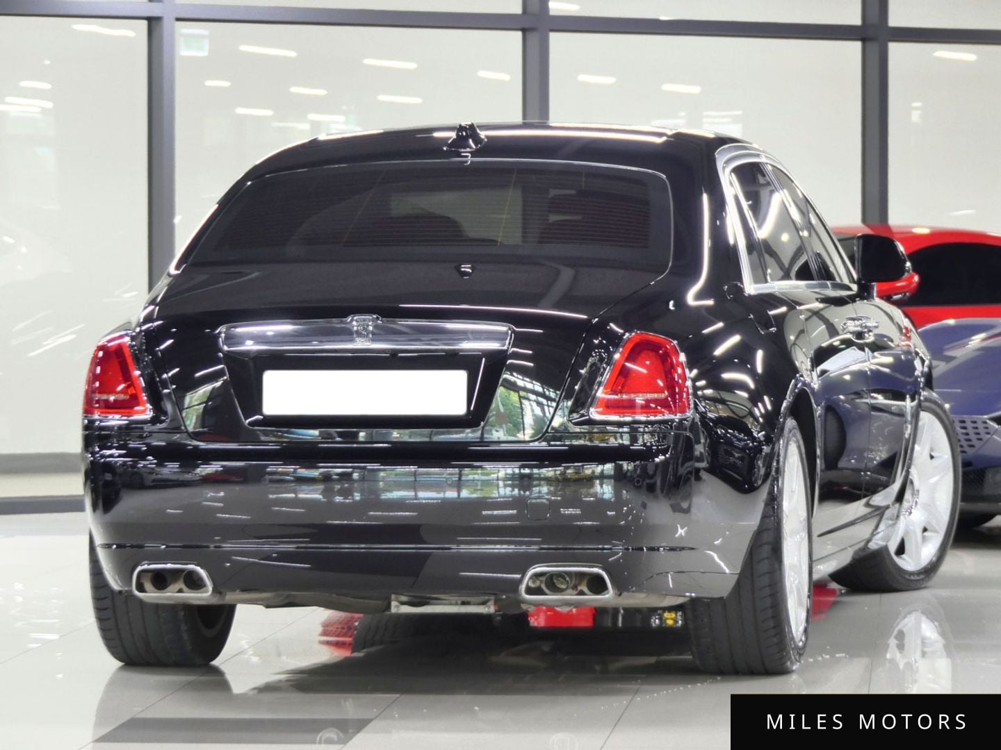 Rolls-Royce Ghost 2018 — миниатюра 3