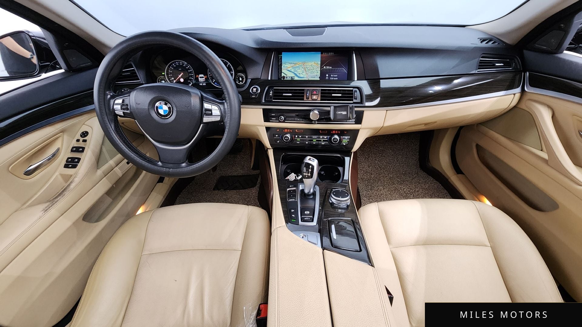 BMW 5 Series (F10) 2015 — миниатюра 7