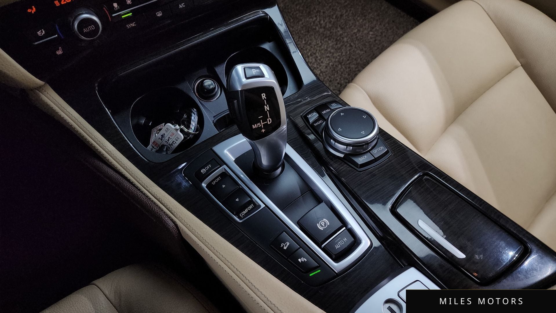 BMW 5 Series (F10) 2015 — миниатюра 9