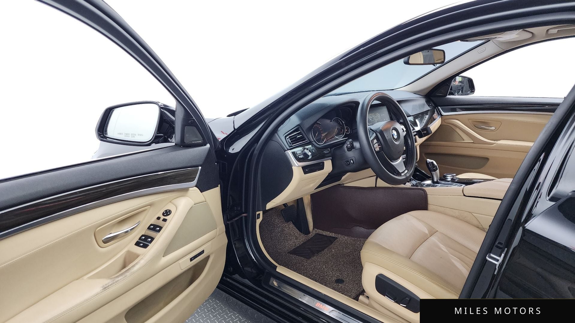 BMW 5 Series (F10) 2015 — миниатюра 10