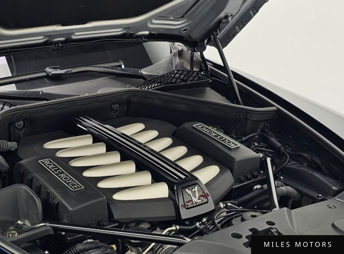 Rolls-Royce 레이스 2015 — миниатюра 6