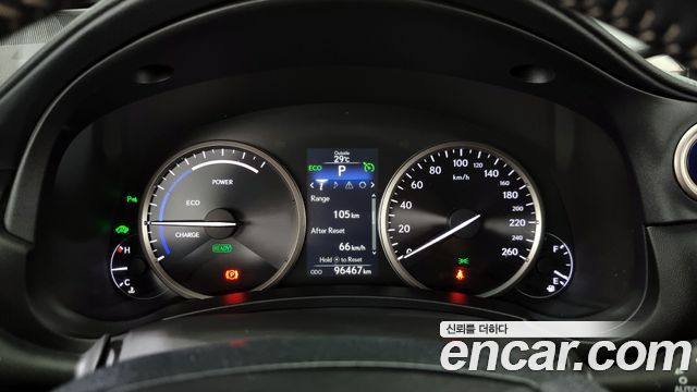 Лексус NX300h 2017 — миниатюра 8