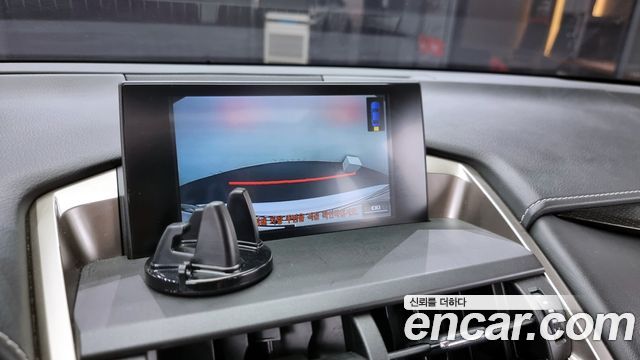 Лексус NX300h 2017 — миниатюра 16