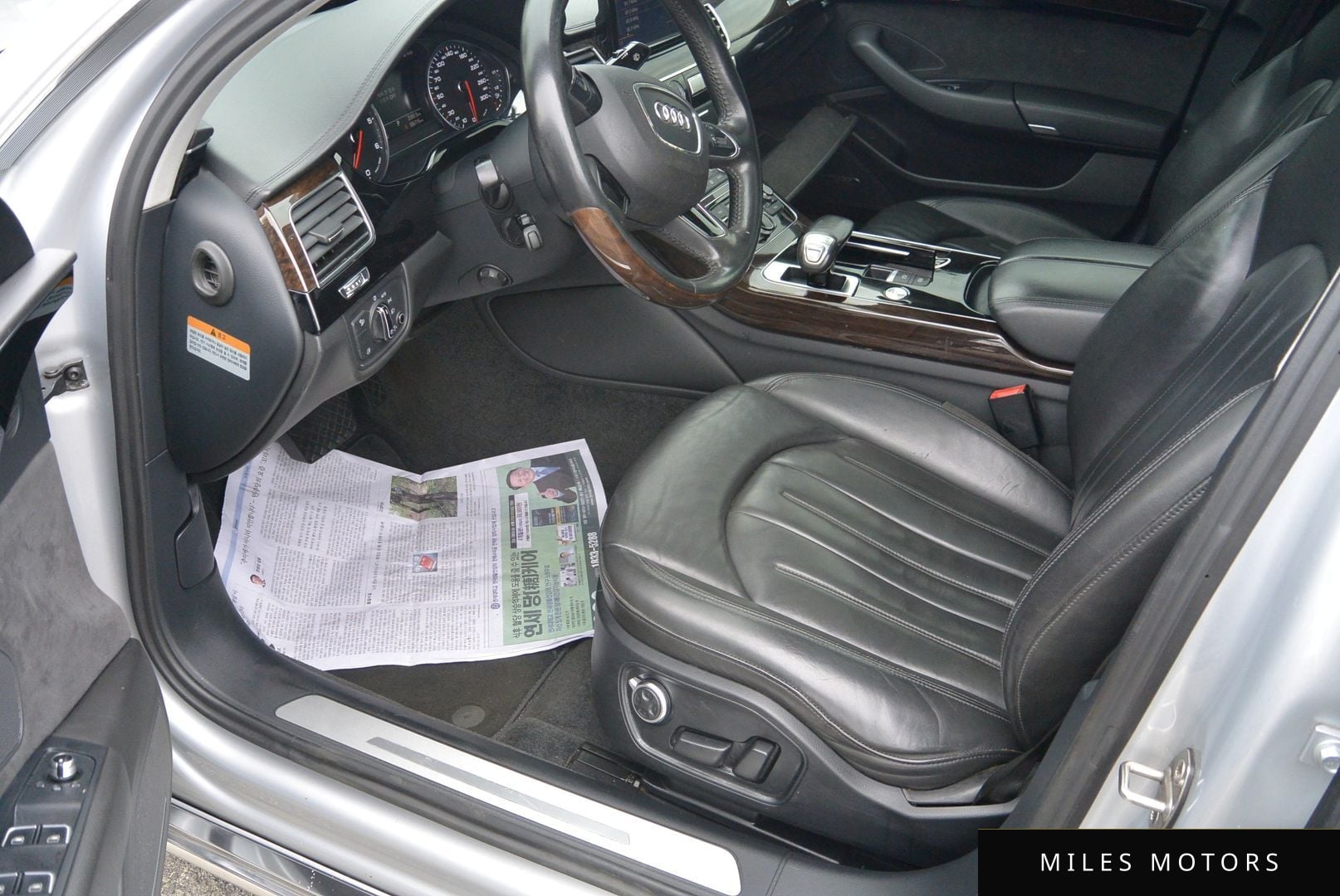 Audi A8 2014 — миниатюра 10