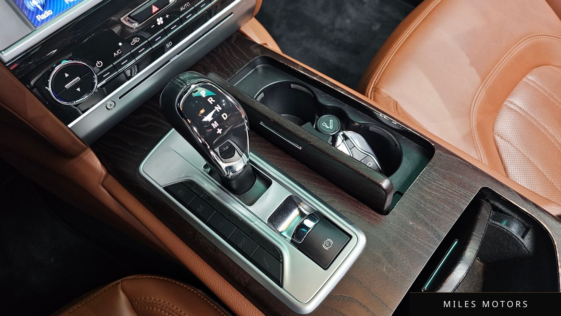 Maserati 콰트로포르테 2014 — миниатюра 8