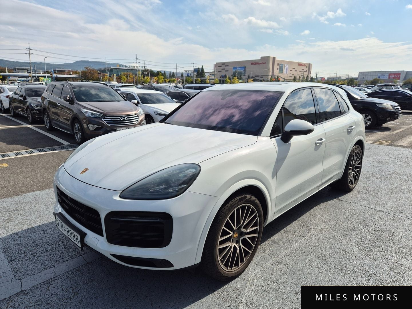Porsche Cayenne 2019 — миниатюра 3